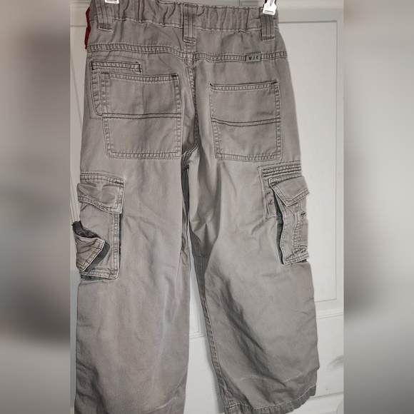 Wrangler Khaki Cargo Pants Boys Size 8 Regular. Used Condition See Photos - Picture 2 of 7
